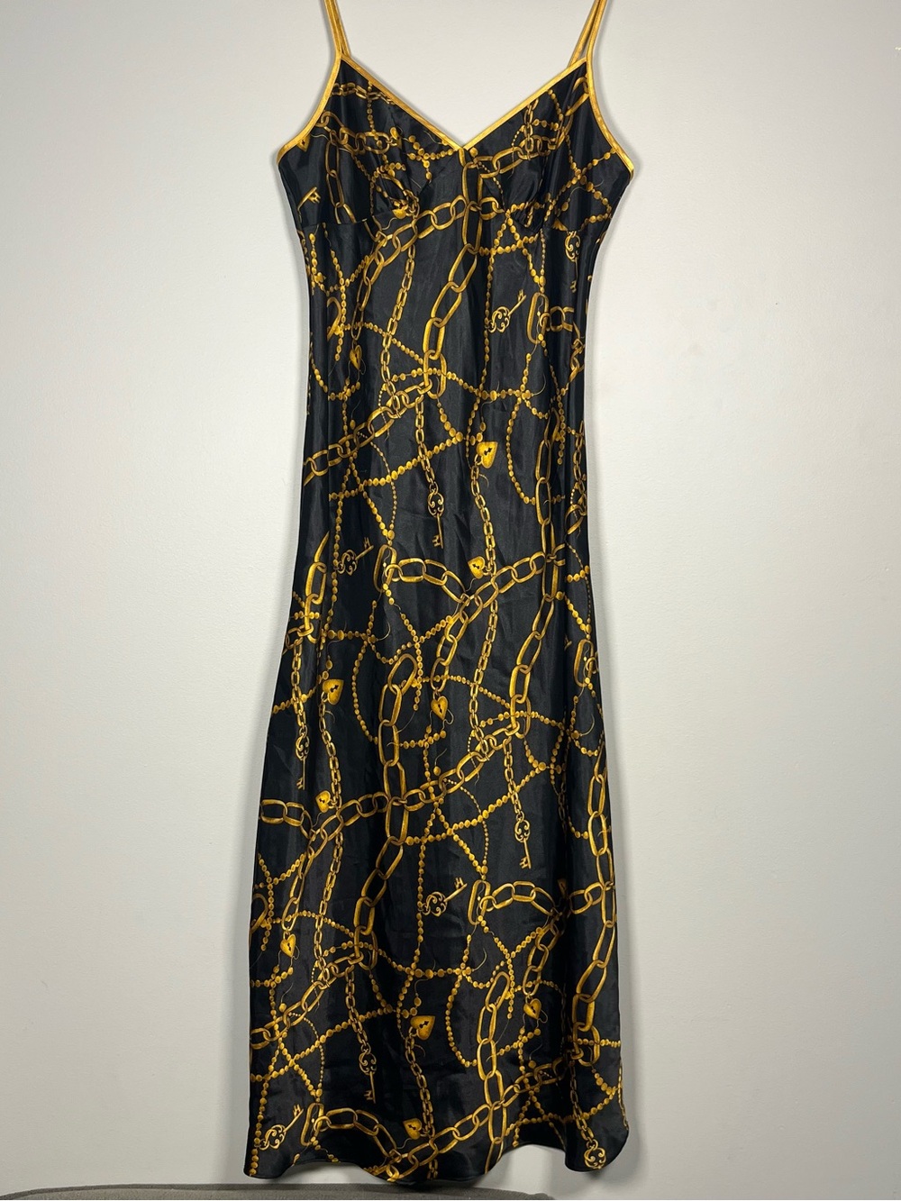Ivy and Annabelle Chain Print Black Gold Maxi Slip Dress Size Medium